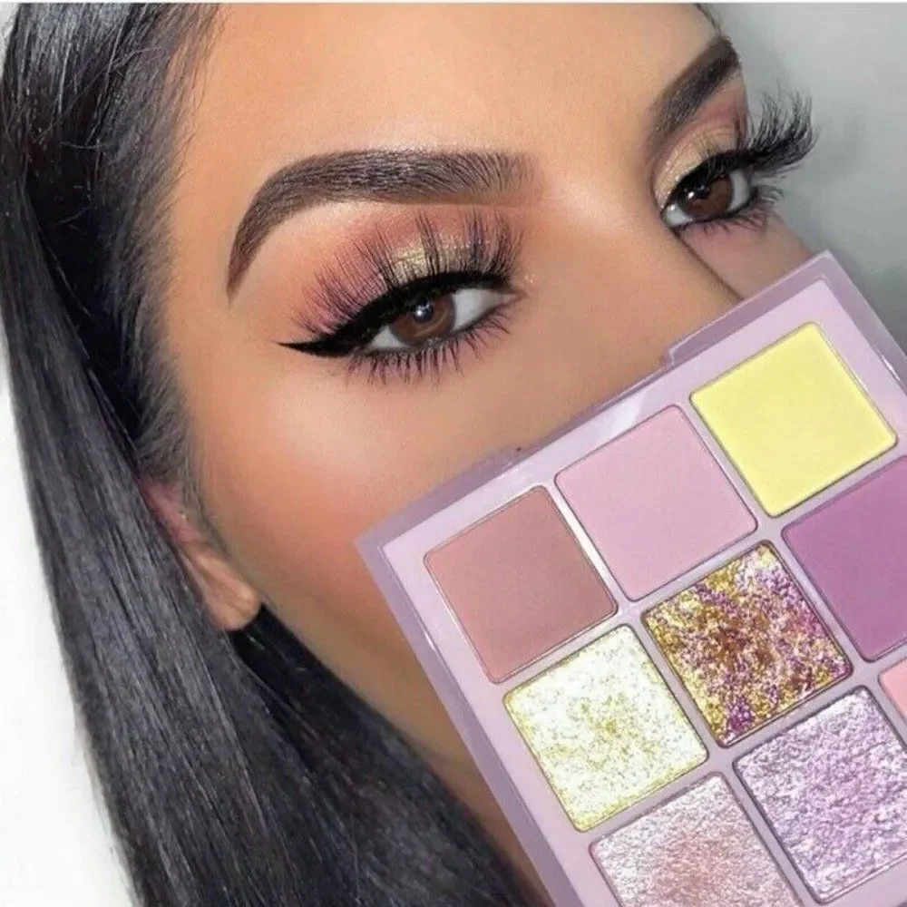 COPY - 9 Colors Eyeshadow Palette Long Lasting Shimmer Matte Glitter Eye Shadow…